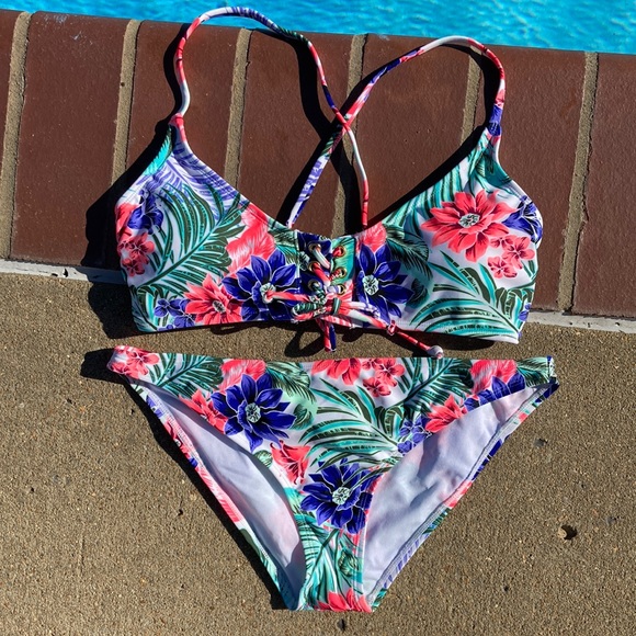 California Sun 2 Piece Bikini Size L - Picture 2 of 12